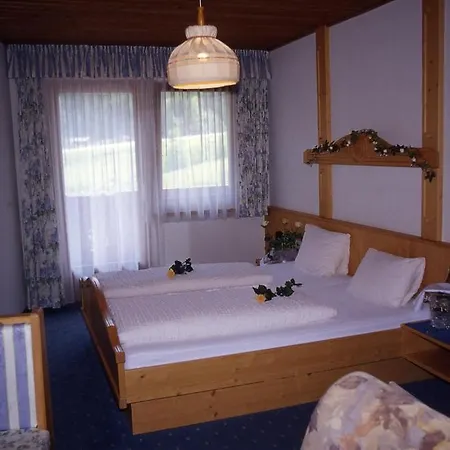 Waldcafe Hotel 3*
