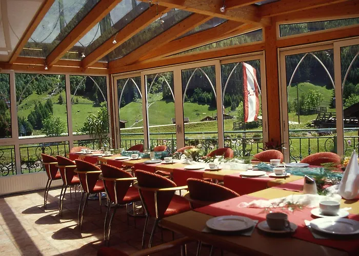 Ξενοδοχείο Hotel Waldcafe 3*