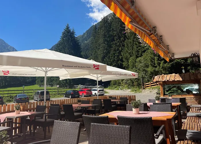 Hotel Waldcafe Neustift im Stubaital